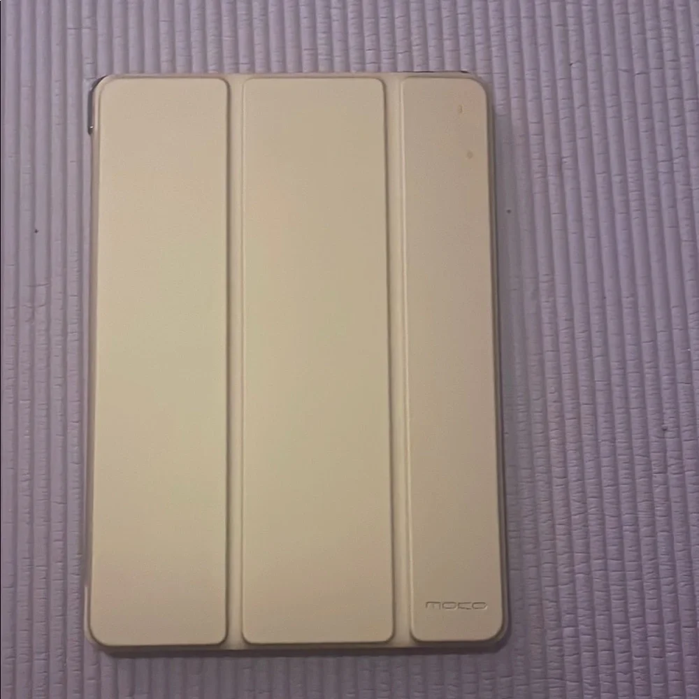 Moko Beige Tablet Case